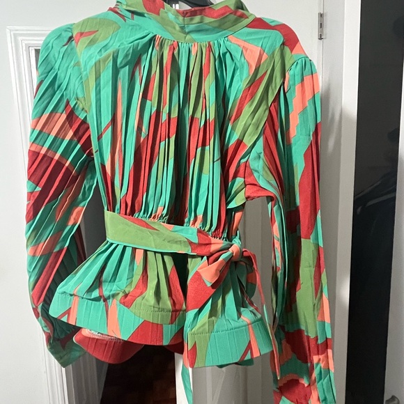 Colorful Geometric Top - Picture 3 of 4